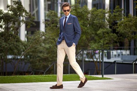 what shoes to wear with blue chinos|how to wear chinos casually.